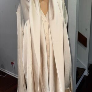 MOTF Elegant Cream Blouse with Scarf size M